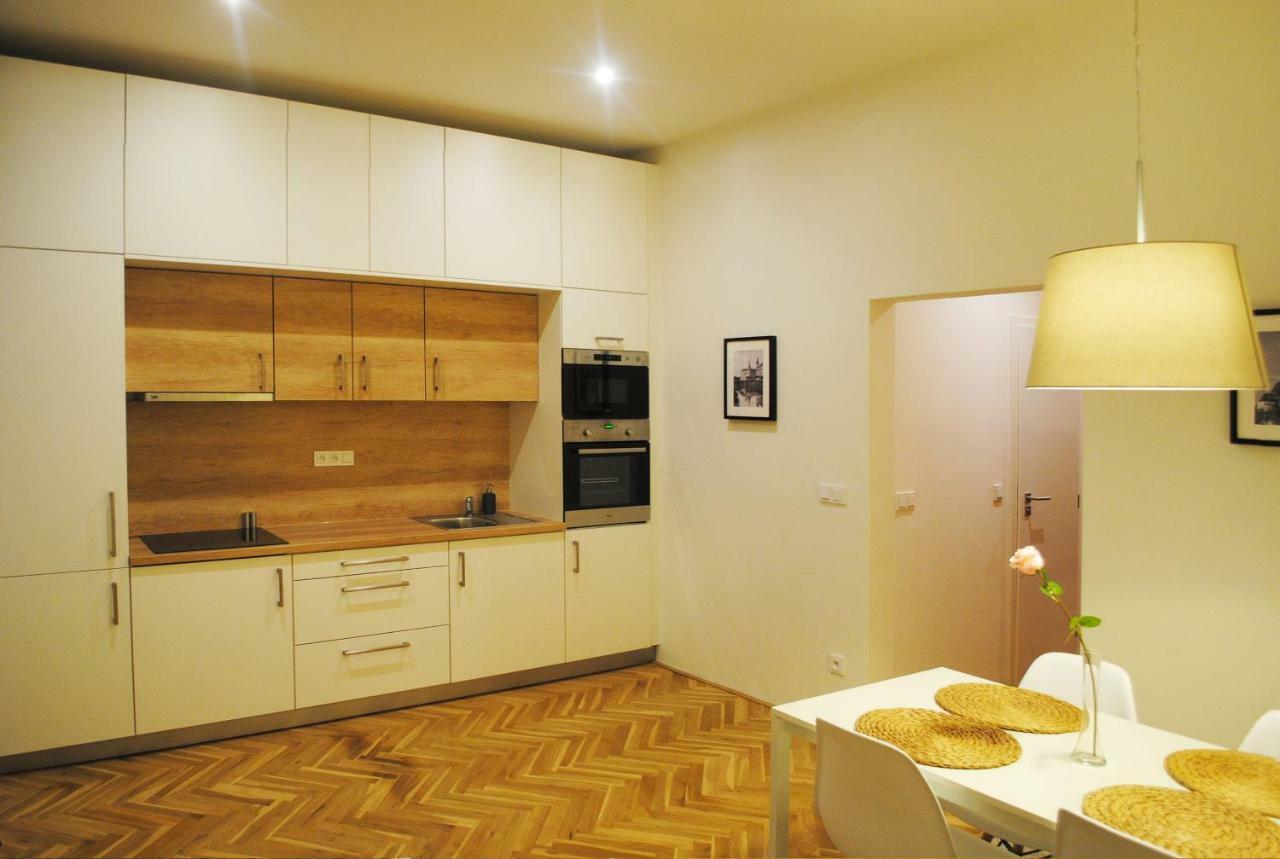 Apartments Centre In Style Olomouc Luaran gambar